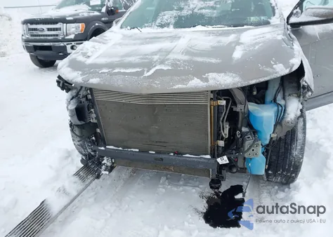 2018 Chevrolet Equinox Lt z USA, uszkodzony, nr VIN 3GNAXSEV4JL120055